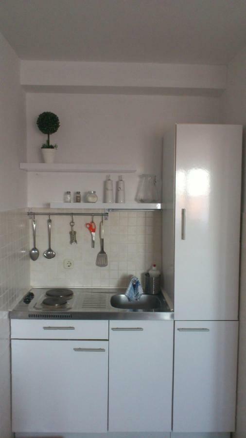 Apartmani Neva Supetar Exterior foto
